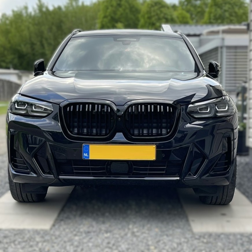 Grill BMW IX3